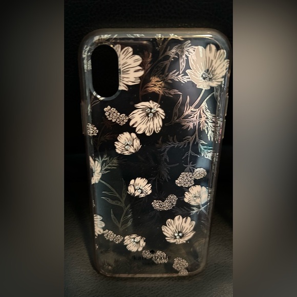 Like New Kate Spade PAIR OF IPHONE XR Hardshell Protective Cases - Picture 4 of 7